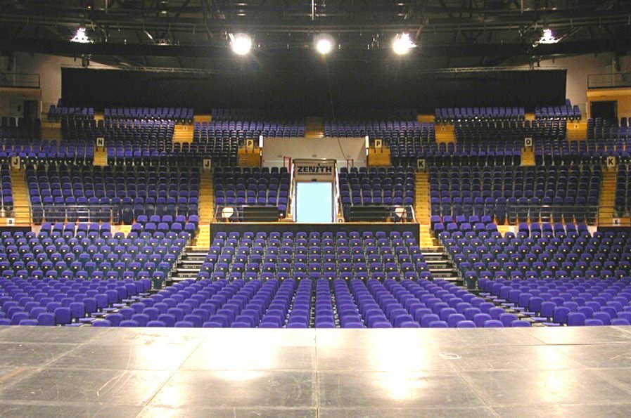 Interieure-salle-2c[1].jpg
